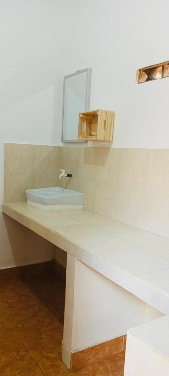 Puring Bungalows Гили Еър Екстериор снимка